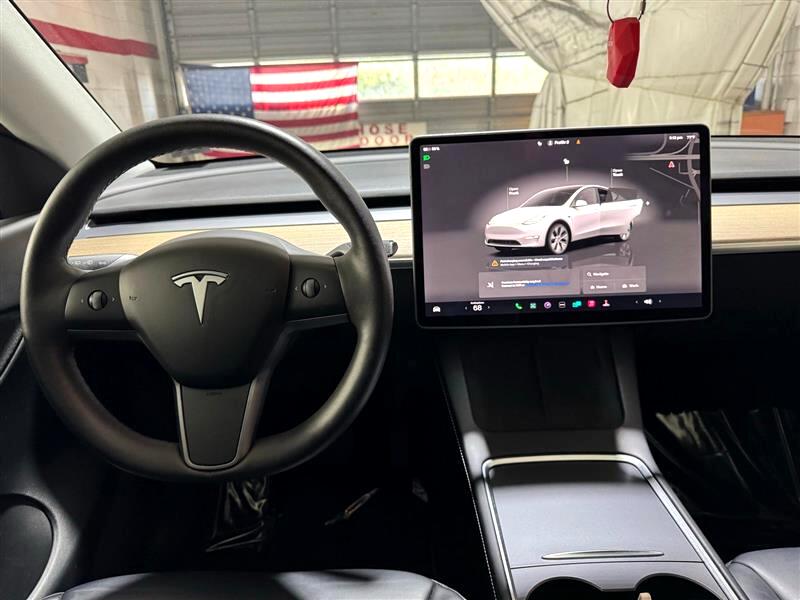2022 Tesla Model Y Long Range photo 16