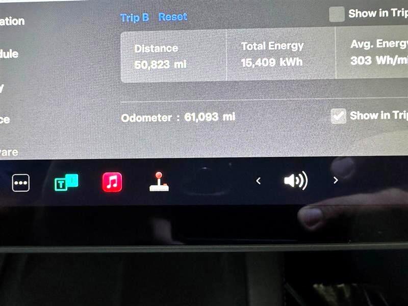 2022 Tesla Model Y Long Range photo 18