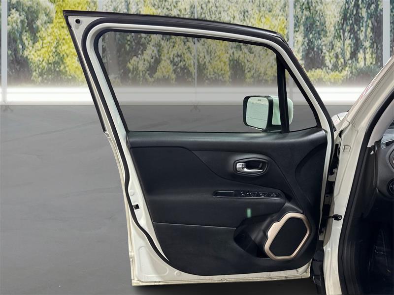 Jeep Renegade Latitude 4WD 2016