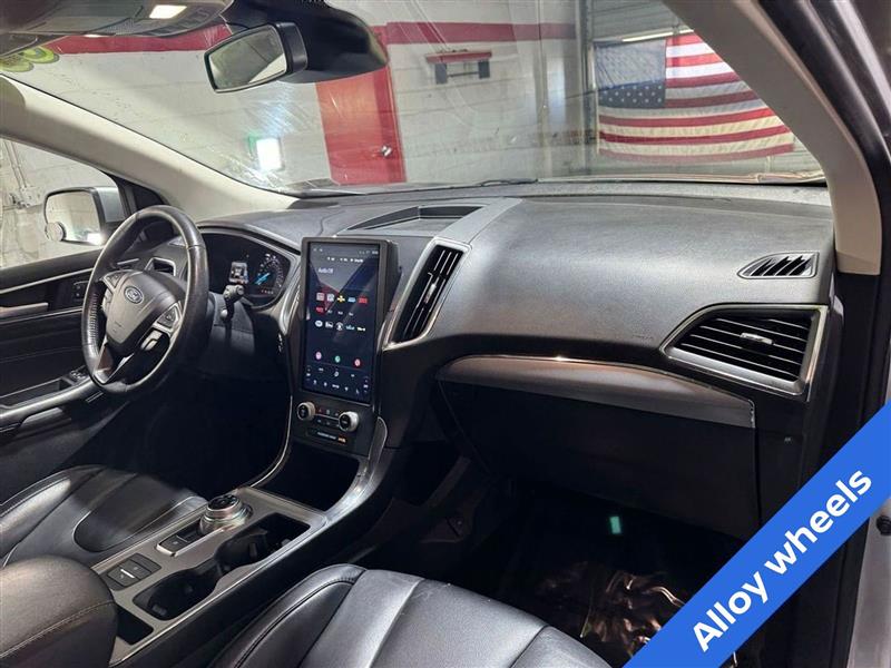 Ford Edge Titanium AWD 2022 Ford Edge Titanium AWD 2022