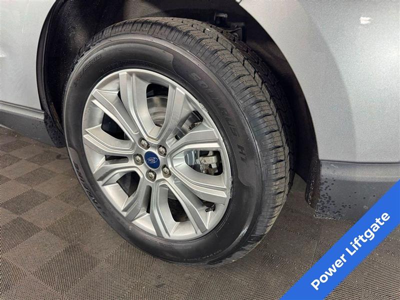 Ford Edge Titanium AWD 2022 Ford Edge Titanium AWD 2022