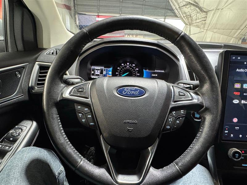 Ford Edge Titanium AWD 2022