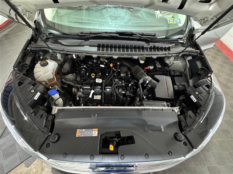 Ford Edge Titanium AWD 2022