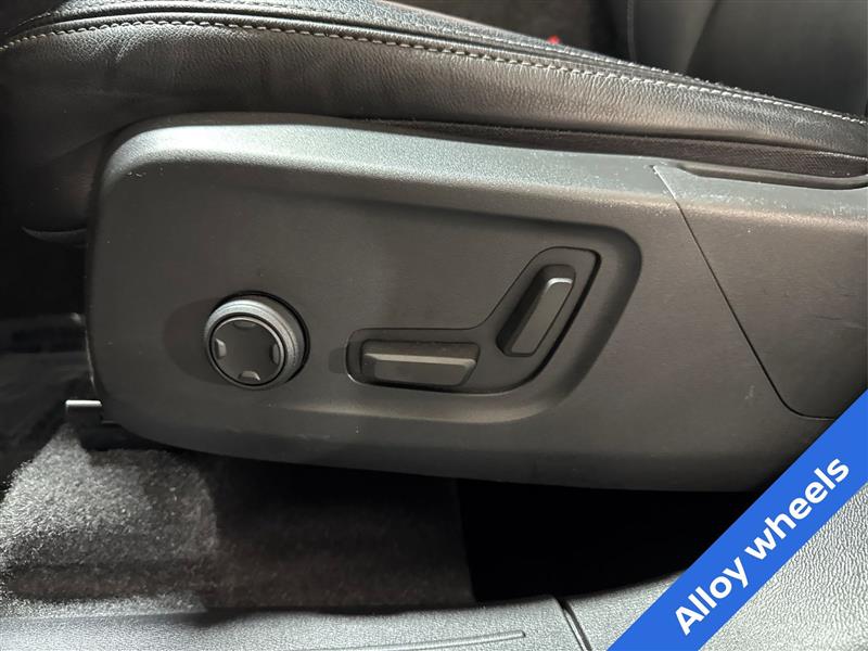 Volvo XC40 T5 Momentum AWD 2022 Volvo XC40 T5 Momentum AWD 2022