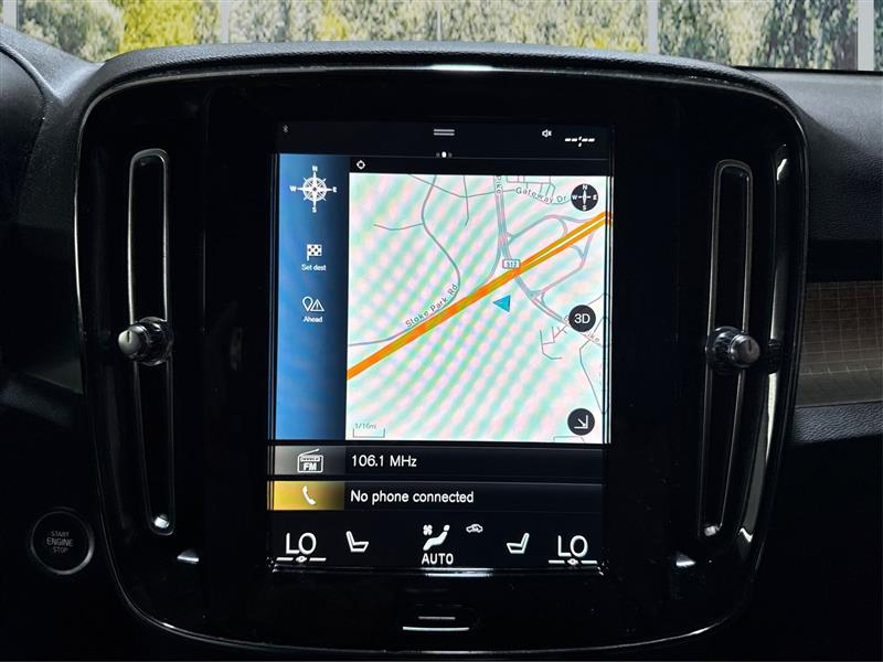 Volvo XC40 T5 Momentum AWD 2022 Volvo XC40 T5 Momentum AWD 2022