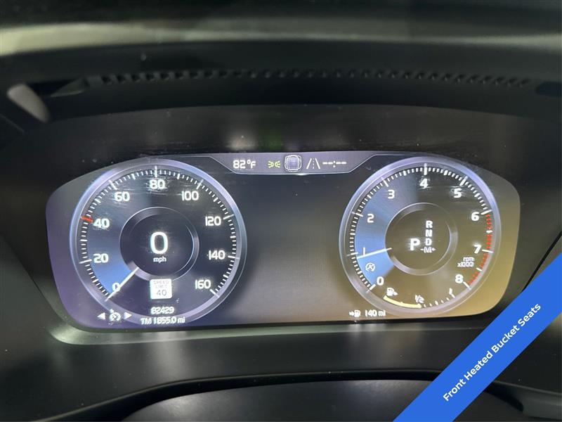 Volvo XC40 T5 Momentum AWD 2022