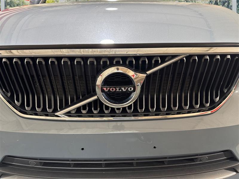 Volvo XC40 T5 Momentum AWD 2022