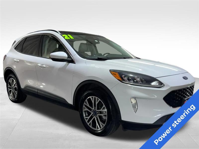 2021 Ford Escape SEL photo 3