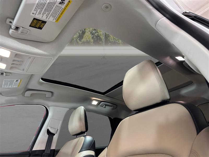 2021 Ford Escape SEL photo 20