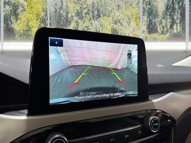 2021 Ford Escape SEL photo 24