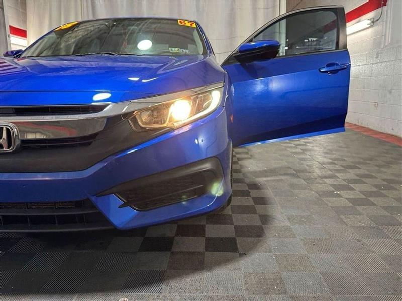 Honda Civic EX Sedan CVT 2018 Honda Civic EX Sedan CVT 2018