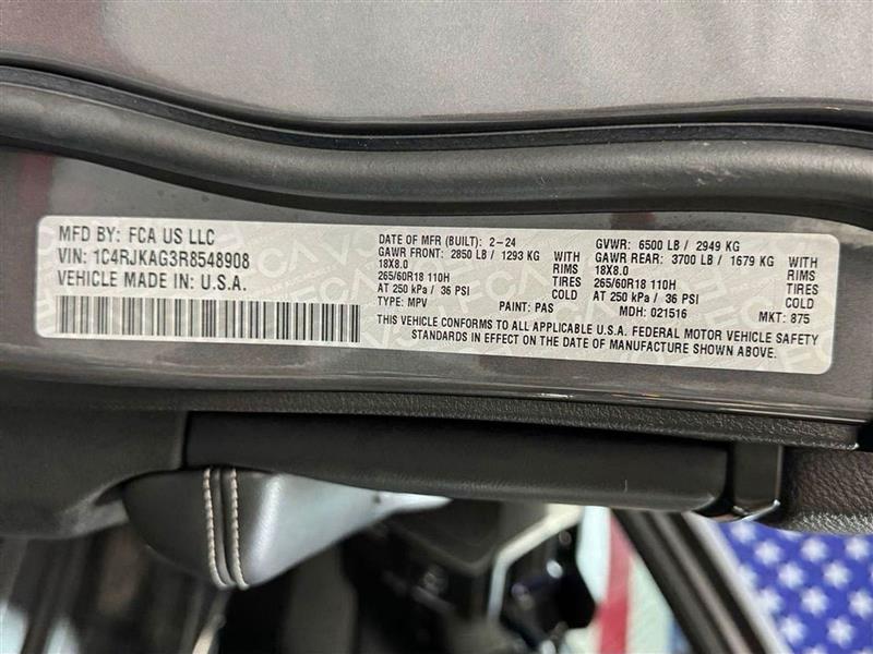 Jeep Grand Cherokee L Laredo 4WD 2024 Jeep Grand Cherokee L Laredo 4WD 2024