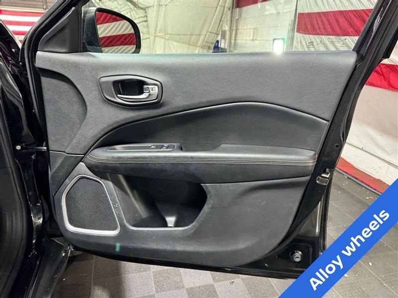 Jeep Compass Latitude 4WD 2019 Jeep Compass Latitude 4WD 2019