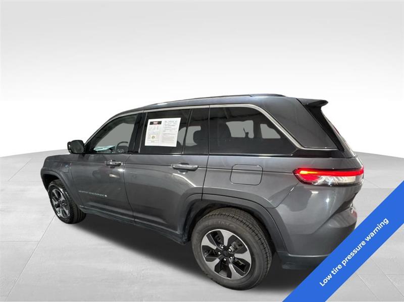 Jeep Grand Cherokee 4xe Base 2023 Jeep Grand Cherokee 4xe Base 2023