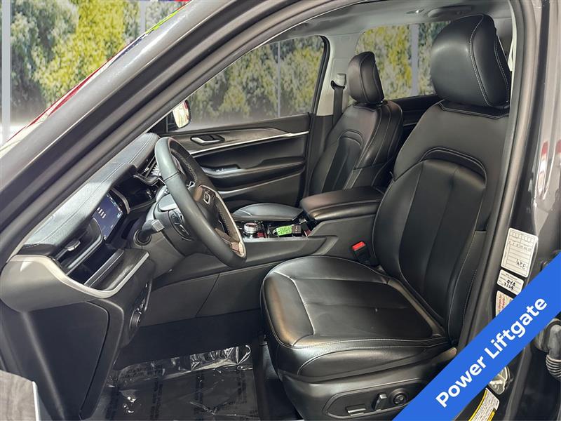 Jeep Grand Cherokee 4xe Base 2023 Jeep Grand Cherokee 4xe Base 2023