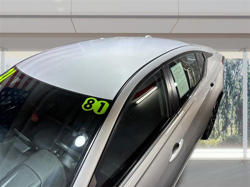 2021 Nissan Altima 2.5 SR photo 11