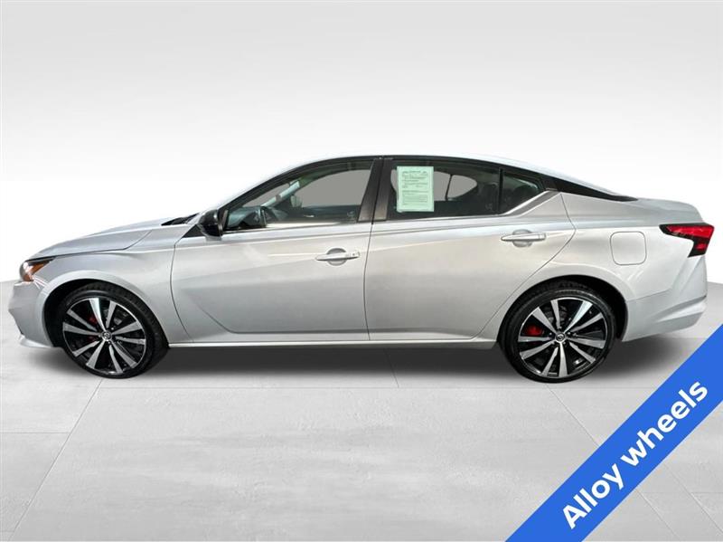 Nissan Altima 2.5 SR AWD 2021