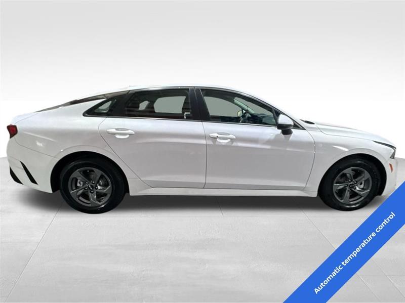 2021 Kia K5 LXS photo 4