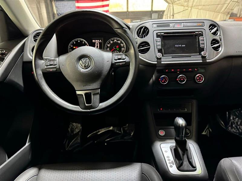 Volkswagen Tiguan SE 4Motion 2014 Volkswagen Tiguan SE 4Motion 2014