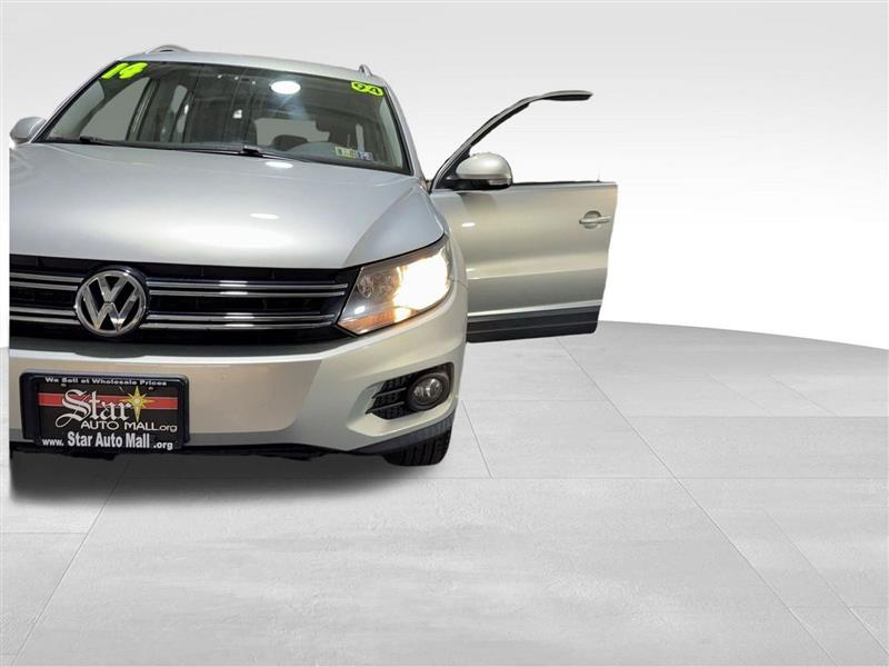 Volkswagen Tiguan SE 4Motion 2014 Volkswagen Tiguan SE 4Motion 2014
