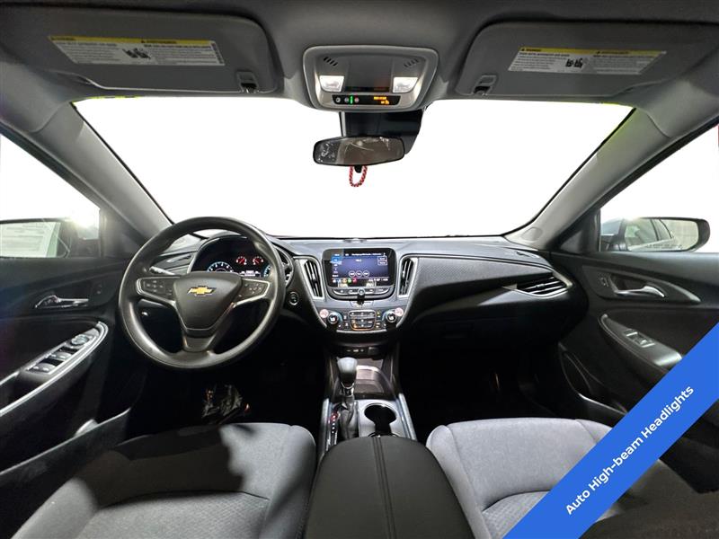 2023 Chevrolet Malibu 1LT photo 13