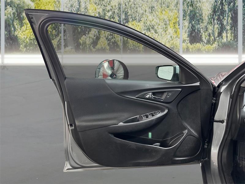 2023 Chevrolet Malibu 1LT photo 19