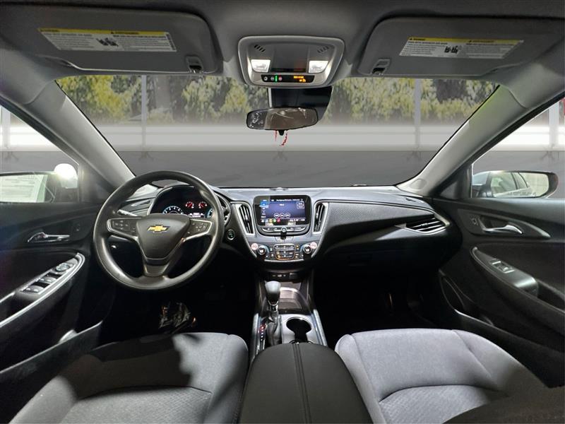 2023 Chevrolet Malibu 1LT photo 23