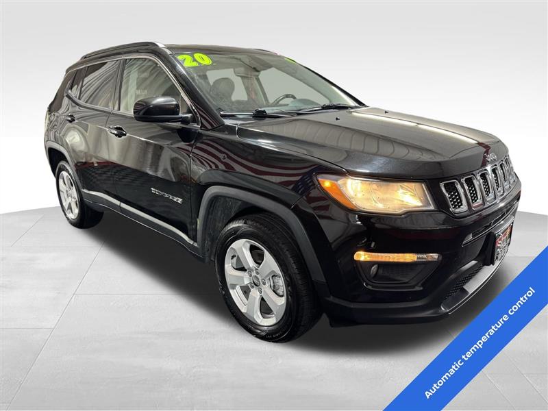 2020 Jeep Compass Latitude photo 3