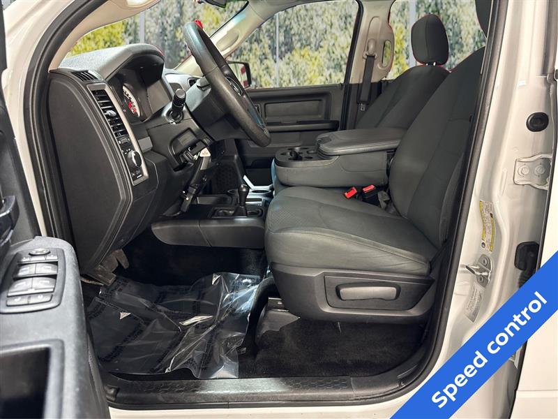 2016 Ram 2500 Tradesman photo 9