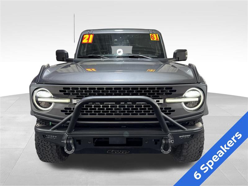 2021 Ford Bronco Badlands photo 2