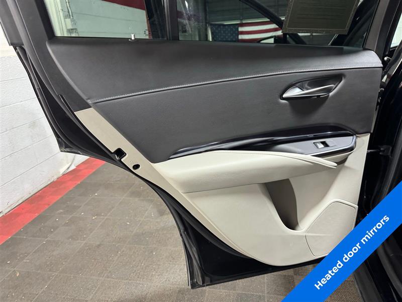 2023 Cadillac XT4 Luxury photo 10