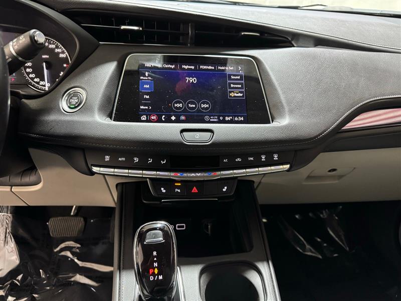 2023 Cadillac XT4 Luxury photo 21