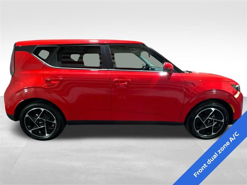 2023 Kia Soul EX photo 4