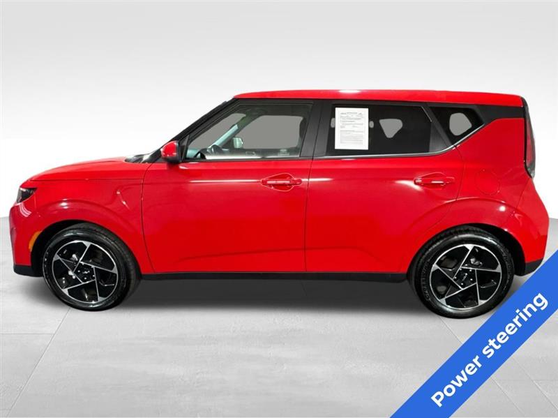 2023 Kia Soul EX photo 8
