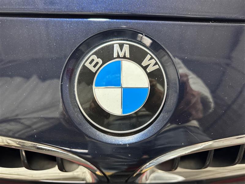 BMW 3-Series 330i xDrive SULEV Sedan 2017