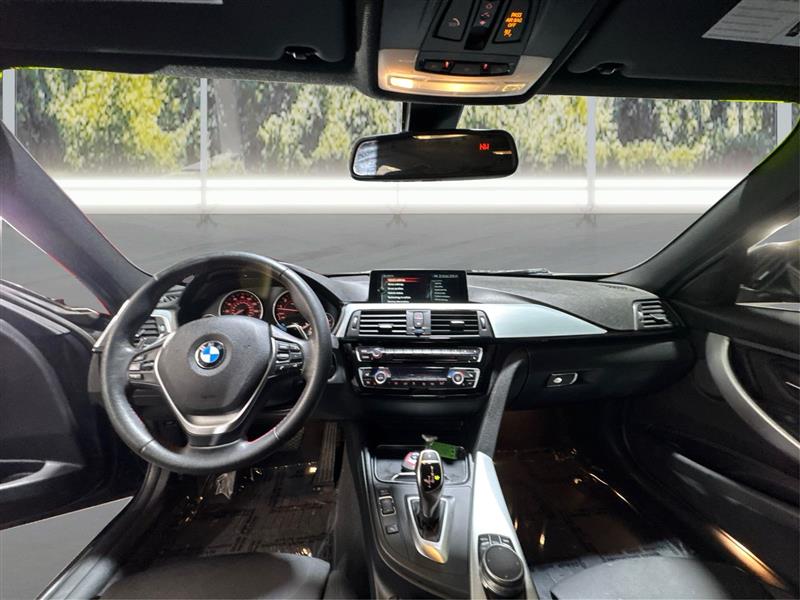 BMW 3-Series 330i xDrive SULEV Sedan 2017