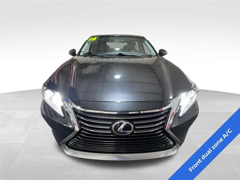Lexus ES 350 Sedan 2016 Lexus ES 350 Sedan 2016
