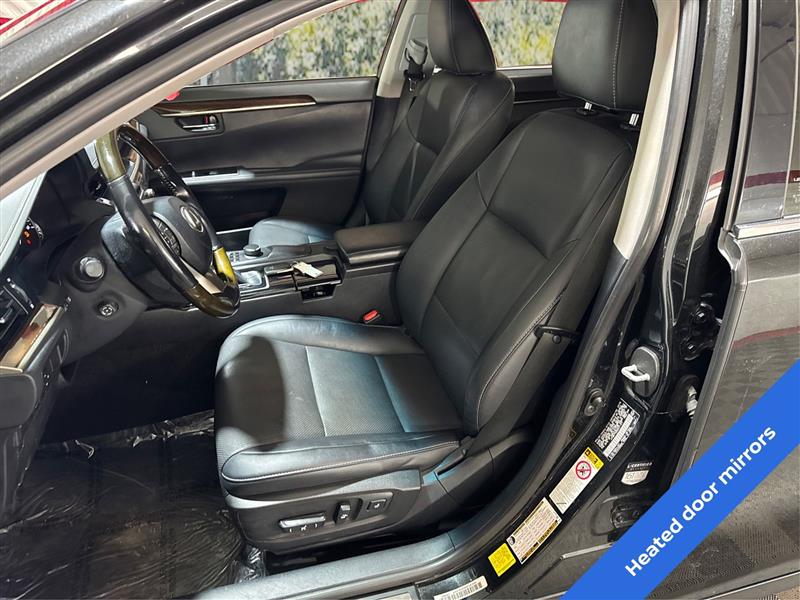 Lexus ES 350 Sedan 2016