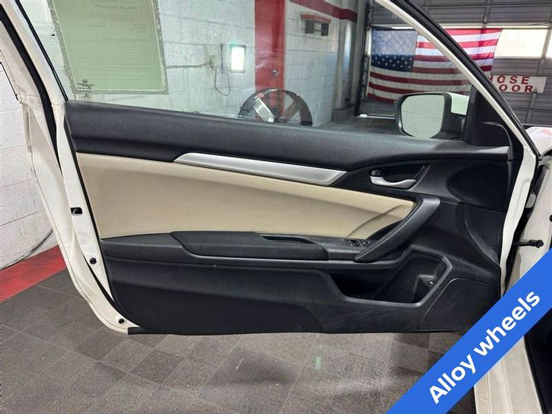 Honda Civic LX-P Coupe CVT 2018 Honda Civic LX-P Coupe CVT 2018