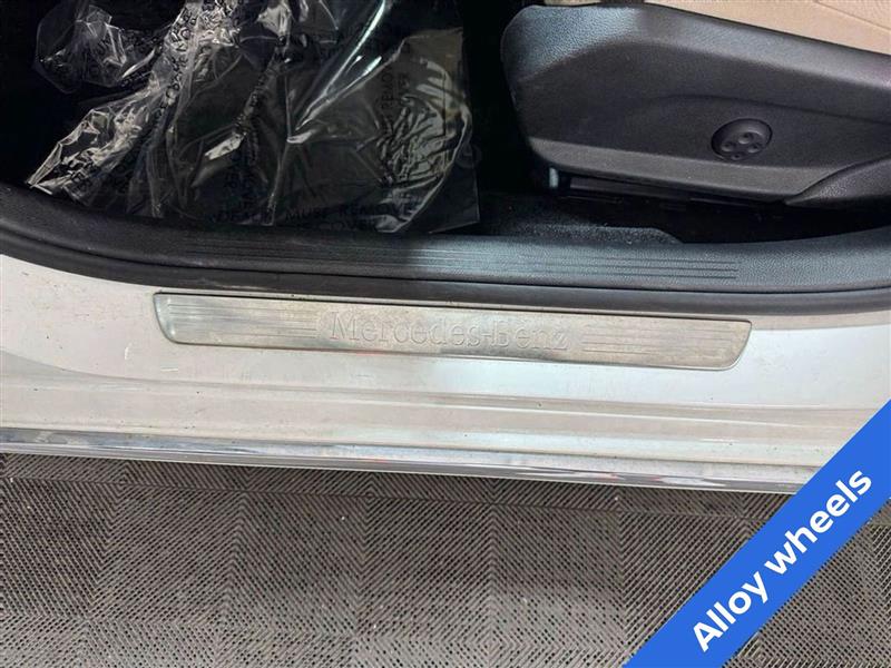 Mercedes-Benz C-Class C300 4MATIC Sedan 2018 Mercedes-Benz C-Class C300 4MATIC Sedan 2018