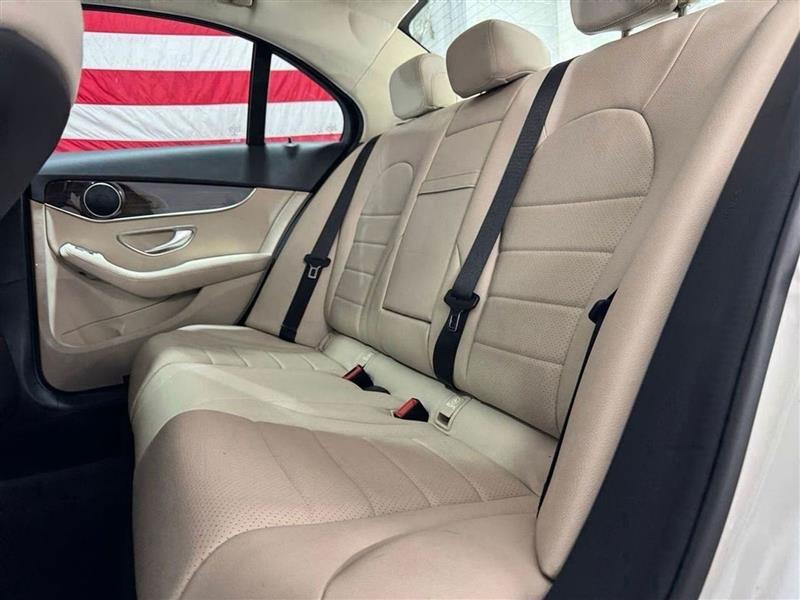 Mercedes-Benz C-Class C300 4MATIC Sedan 2018 Mercedes-Benz C-Class C300 4MATIC Sedan 2018