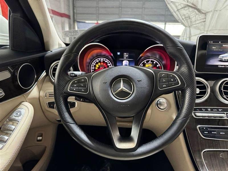 Mercedes-Benz C-Class C300 4MATIC Sedan 2018 Mercedes-Benz C-Class C300 4MATIC Sedan 2018