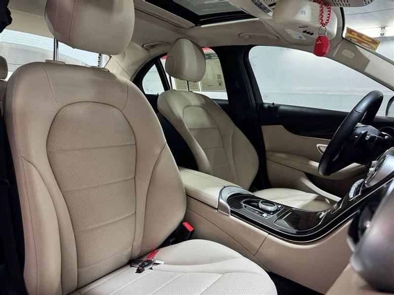 Mercedes-Benz C-Class C300 4MATIC Sedan 2018 Mercedes-Benz C-Class C300 4MATIC Sedan 2018