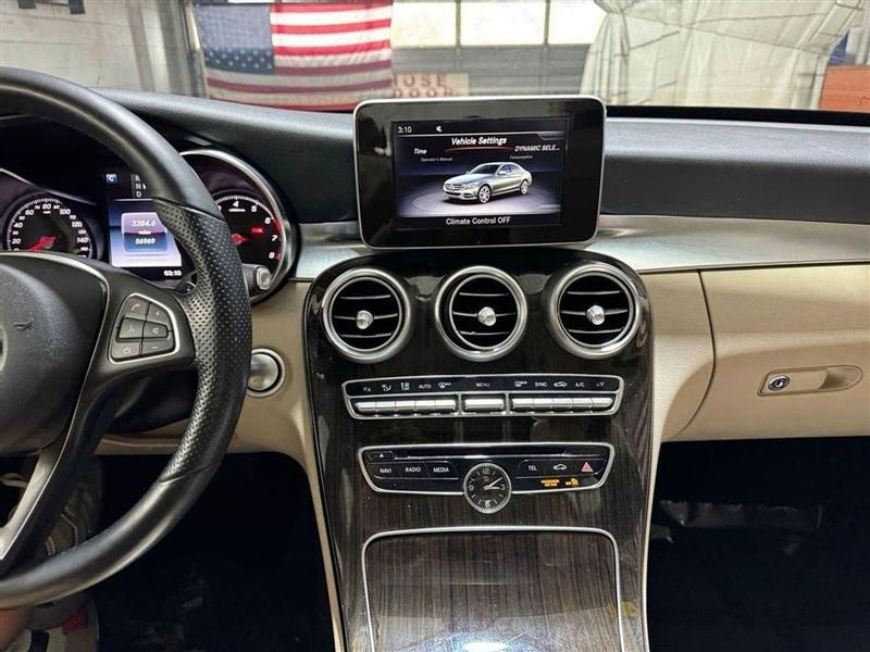 Mercedes-Benz C-Class C300 4MATIC Sedan 2018 Mercedes-Benz C-Class C300 4MATIC Sedan 2018