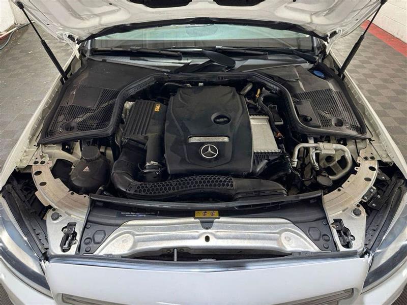 Mercedes-Benz C-Class C300 4MATIC Sedan 2018 Mercedes-Benz C-Class C300 4MATIC Sedan 2018