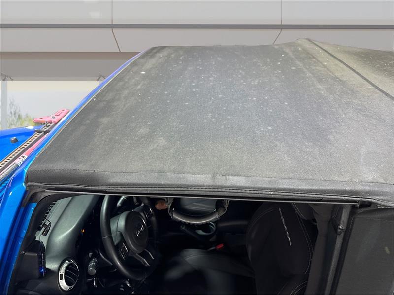 Jeep Wrangler Rubicon 4WD 2015 Jeep Wrangler Rubicon 4WD 2015