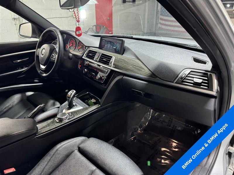 BMW 3-Series 330i xDrive SULEV Sedan 2017