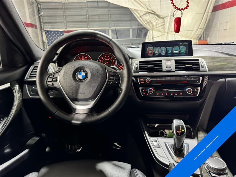 BMW 3-Series 330i xDrive SULEV Sedan 2017