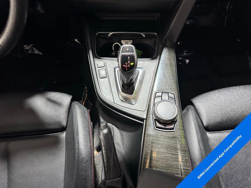 BMW 3-Series 330i xDrive SULEV Sedan 2017