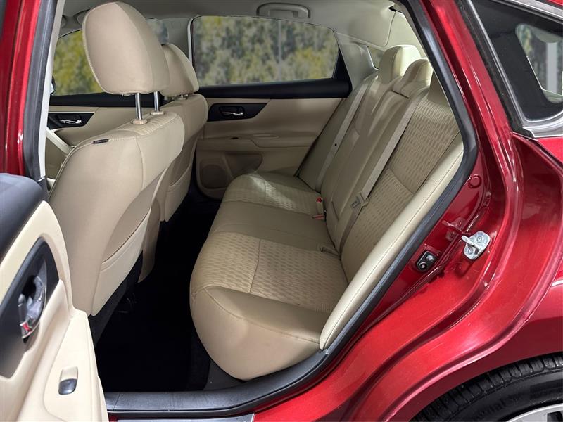 Nissan Altima 2.5 S 2016